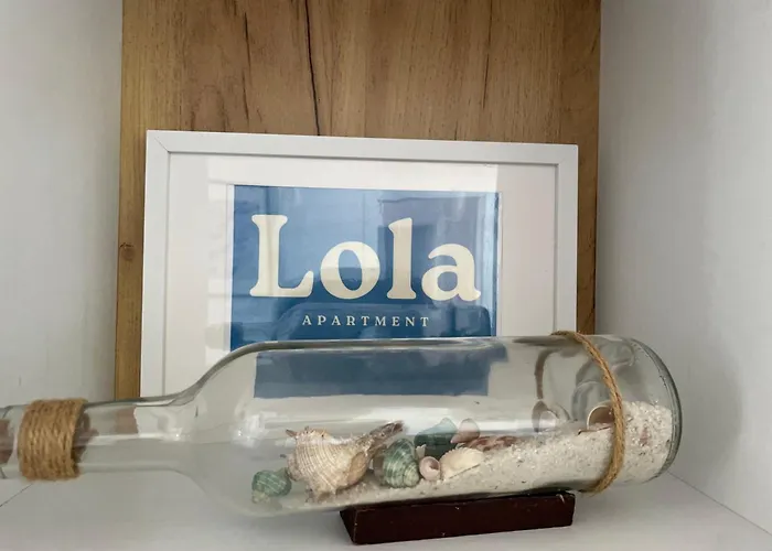 Tatil Evi Lola - Large Outdoor Area Starigrad Paklenica