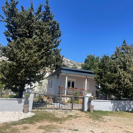 Prázdninový dům Lola - Large Outdoor Area *