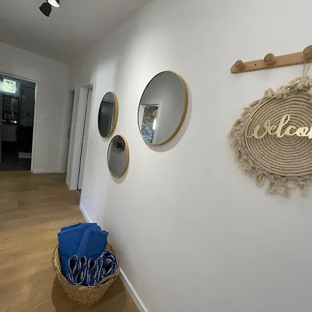 Lola - Large Outdoor Area Starigrad Paklenica