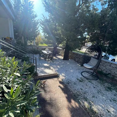 בית נופש Lola - Large Outdoor Area סטאריגרד-פקלניצה